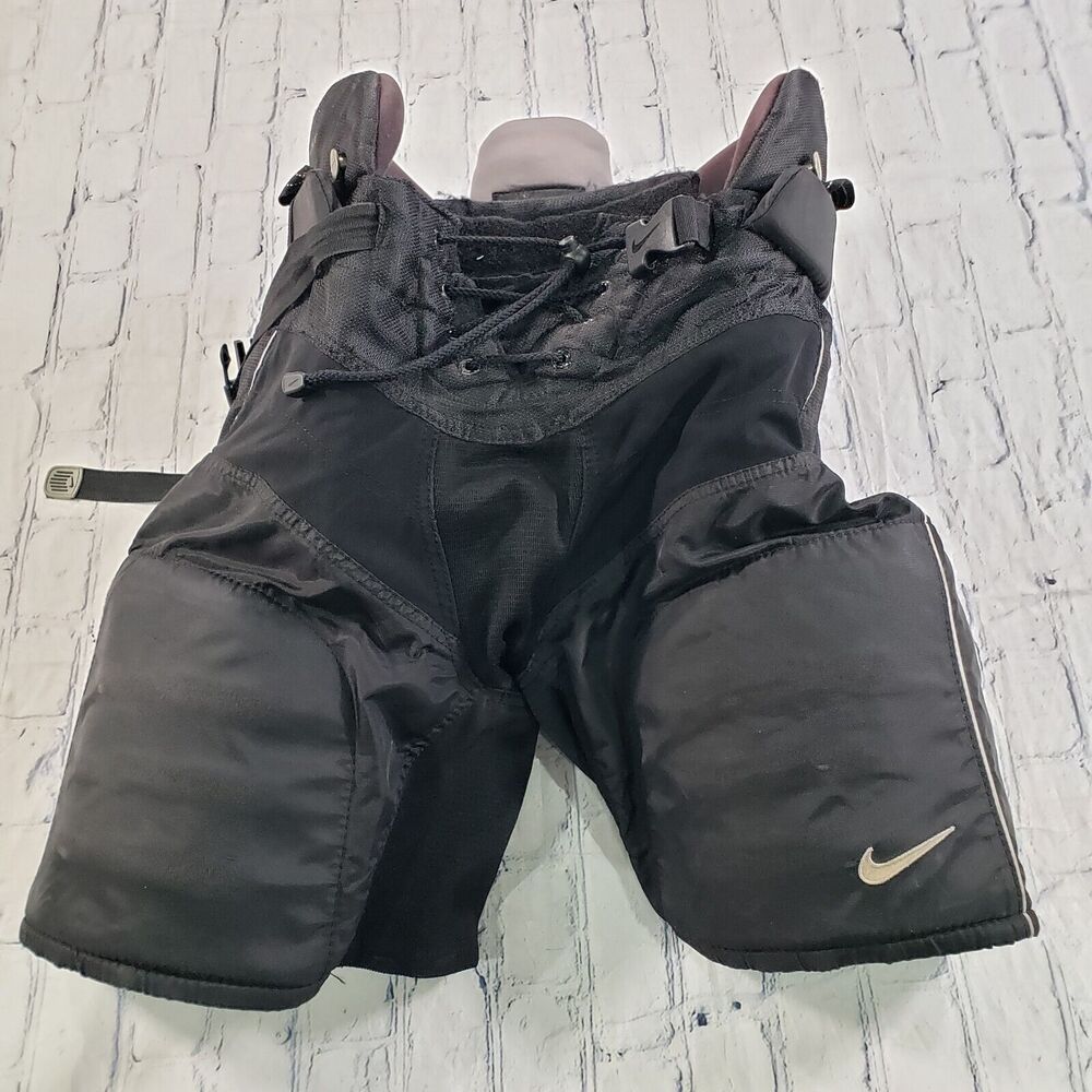 Nike Quest YOUTH SIZE L / XL Black Football Pad Pants Shorts Practice